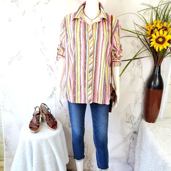 Lane Bryant Tops - Lane Bryant colorful crisp button front shirt